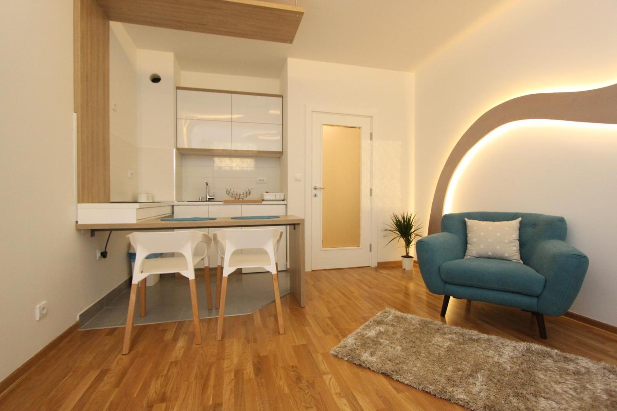 Riviera New Belgrade Apartment, Parking 5 Eur Per Day Eksteriør bilde