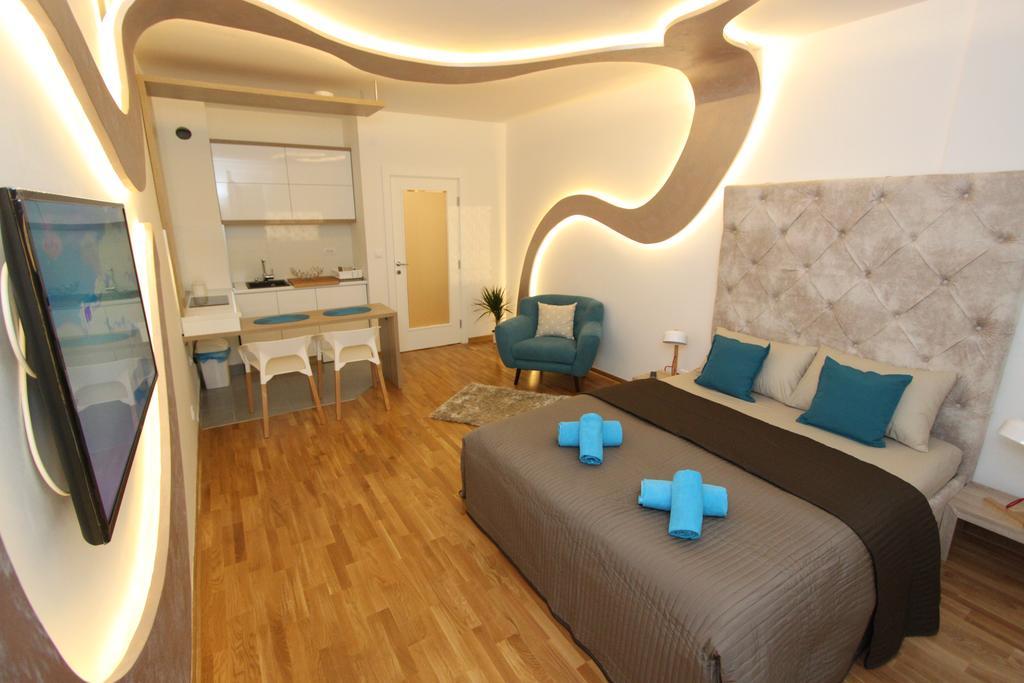 Riviera New Belgrade Apartment, Parking 5 Eur Per Day Eksteriør bilde